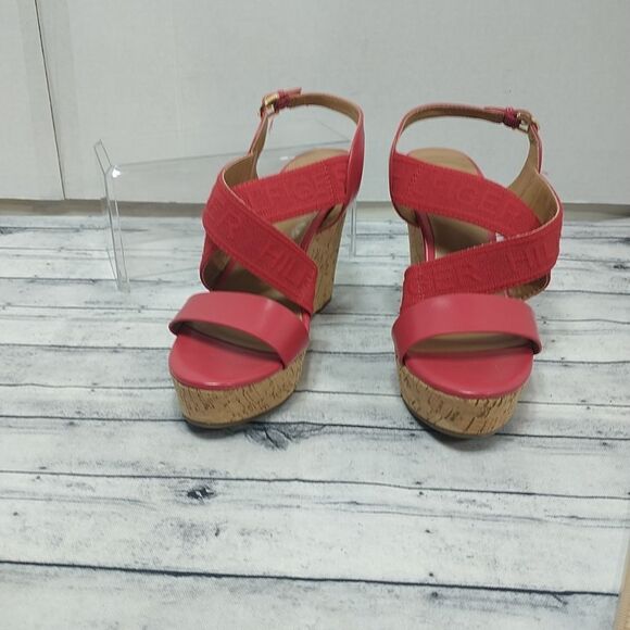 Tommy Hilfiger Women's. SZ 7M Cork Red Wedge Heels . Condition is Pre-owned - Picture 12 of 12